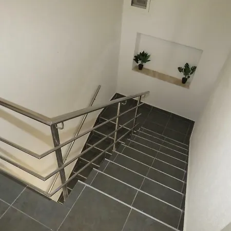 Lux Dalmatia I & R Casa de hóspedes