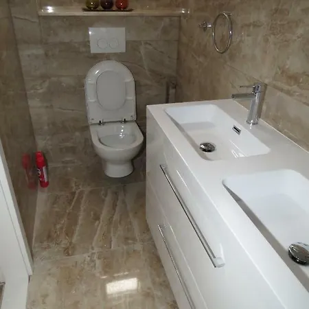 Lux Dalmatia I & R 3*