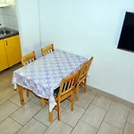 Lux Dalmatia Beachside 마카르스카