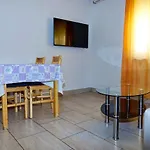게스트하우스 Lux Dalmatia Beachside 3*