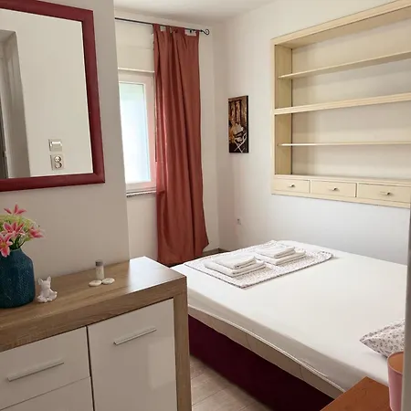 Lux Dalmatia Beachside Vendégház 3*
