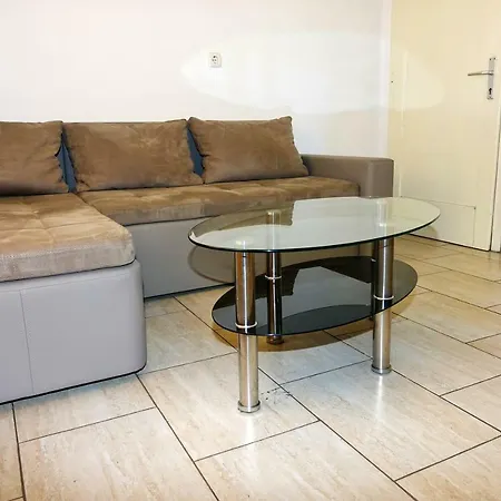 Lux Dalmatia Beachside Vendégház 3*