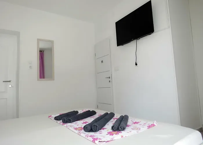 Lux Dalmatia Beachside