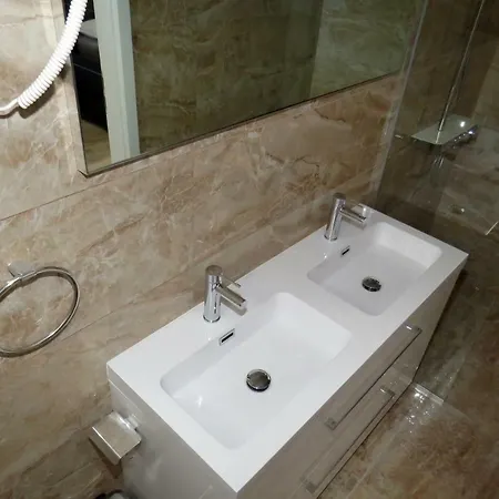 Lux Dalmatia I & R 3*