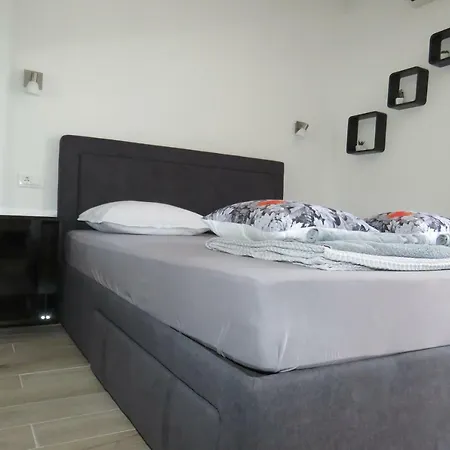 Lux Dalmatia I & R 3* Makarska