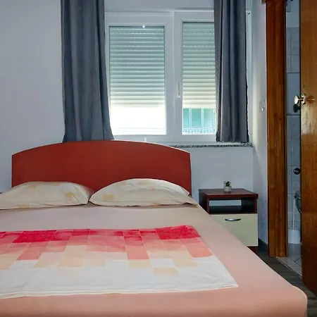 Lux Dalmatia Beachside 3*